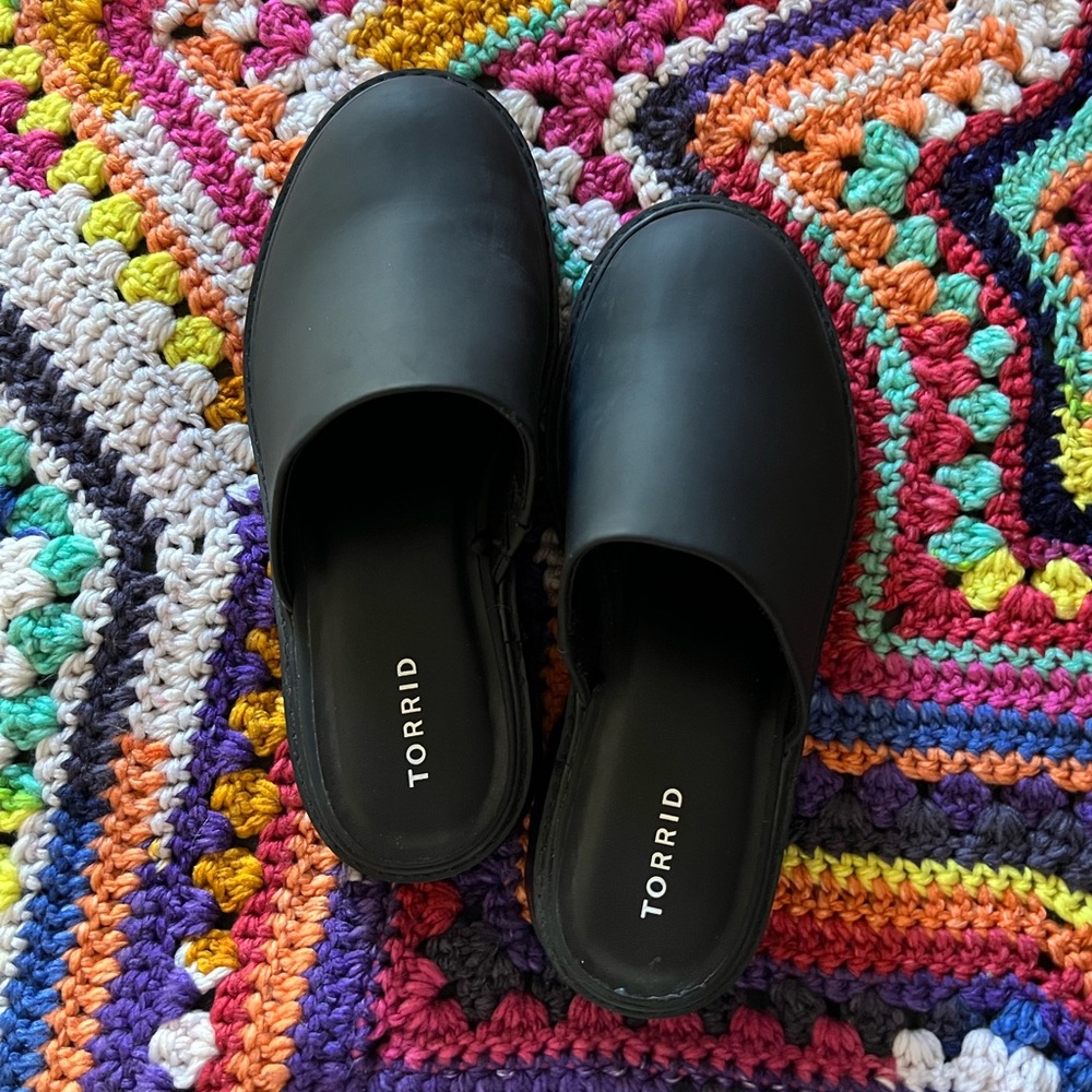 Torrid Platform Lug Mules (9.5W)